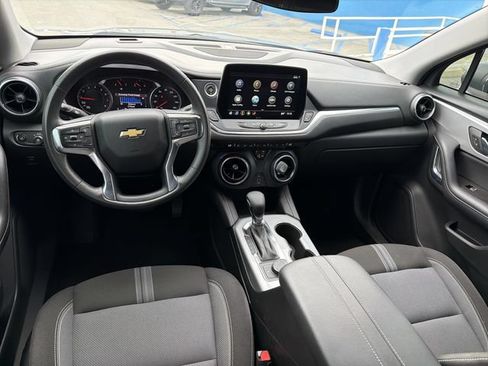 Used 2023 Chevrolet Blazer LT FWD image 7