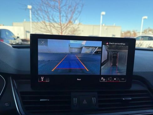 Used 2023 Audi Q5 e Prestige w/ Prestige Package image 7