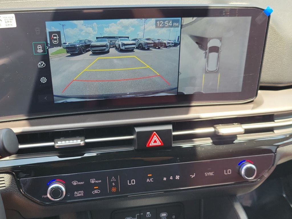 New 2026 Kia Sportage SX FWD image 16