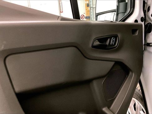 Used 2024 Ford Transit 250 Low Roof w/ Exterior Upgrade Package image 22