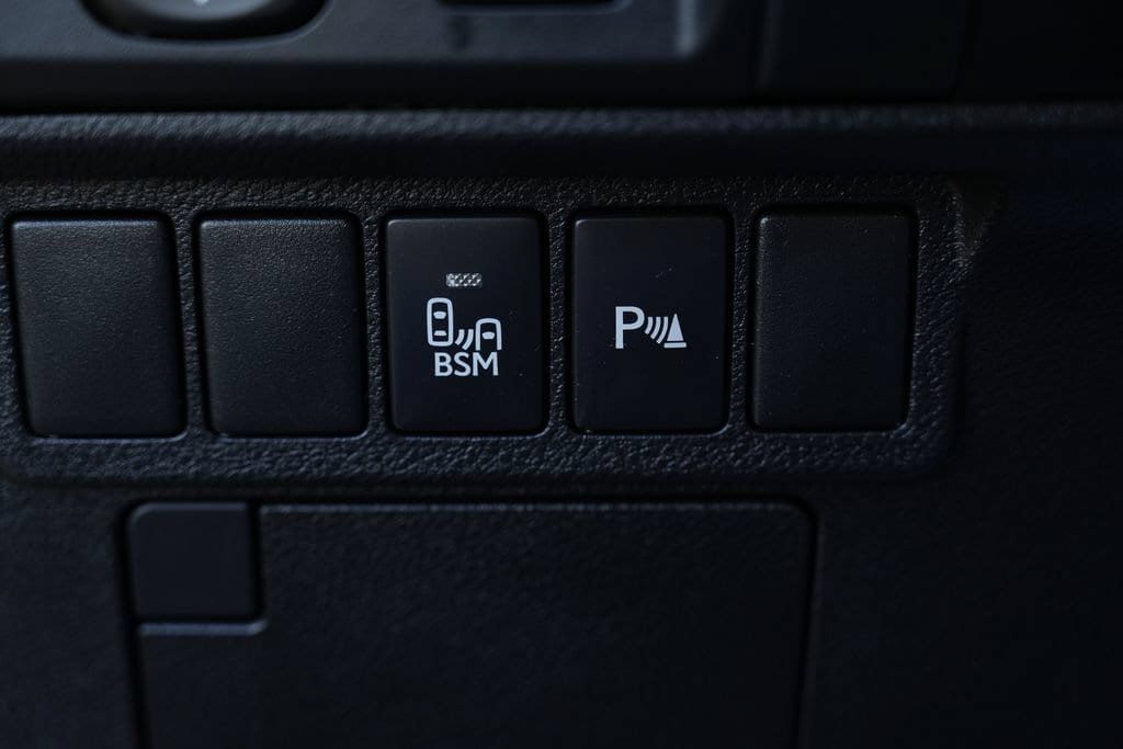 Used 2015 Lexus ES 350 w/ Ultra Luxury Package FWD image 55