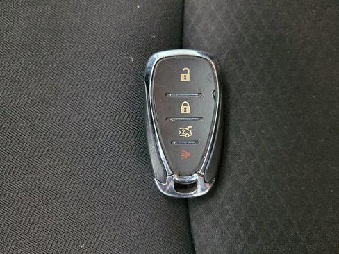 Used 2023 Chevrolet Malibu LT image 32