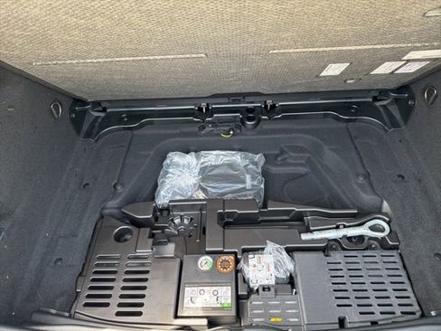 Used 2023 Mercedes-Benz GLA 250 w/ AMG Line Exterior image 23