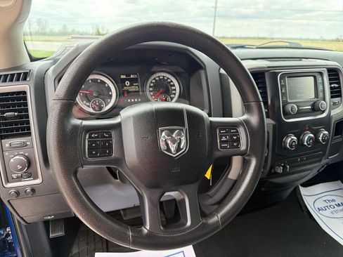 Used 2014 RAM 1500 Express AWD/4WD image 21