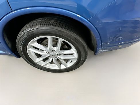 Used 2024 Dodge Durango GT image 11