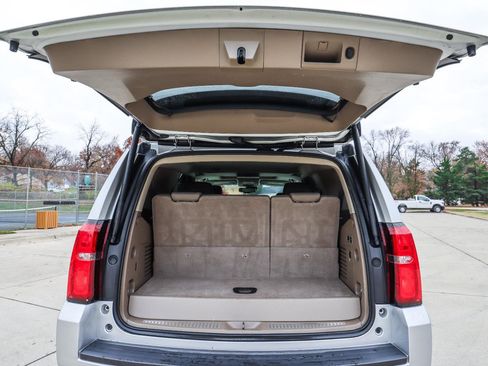 Used 2019 Chevrolet Tahoe LT image 26