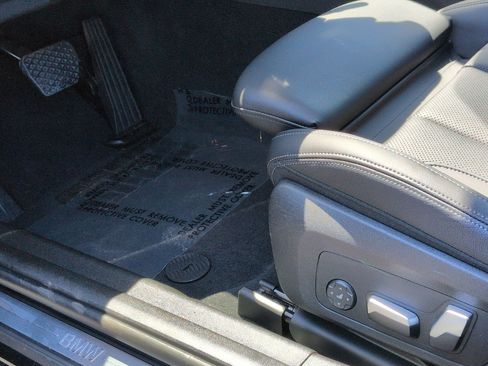 Certified 2023 BMW 330i Sedan w/ Premium Package RWD image 17