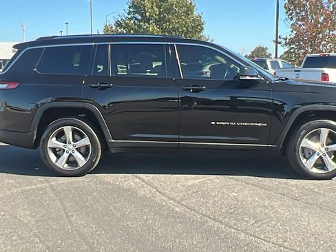 Used 2021 Jeep Grand Cherokee L Limited image 2