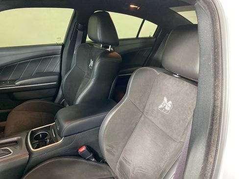 Used 2023 Dodge Charger Scat Pack w/ Plus Group image 8