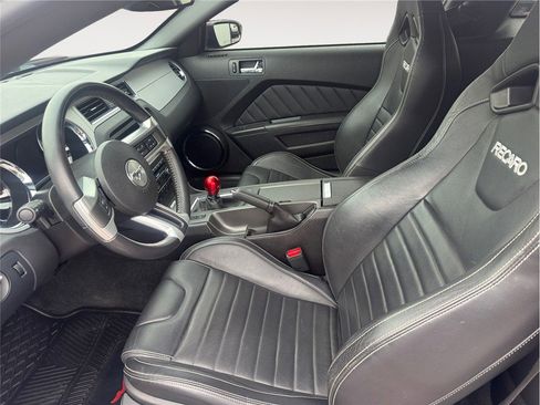 Used 2013 Ford Mustang GT image 9