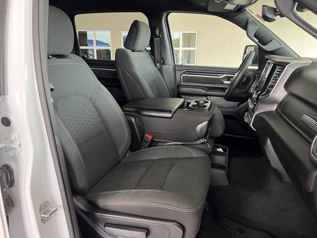 Used 2025 RAM 1500 Big Horn AWD/4WD image 17