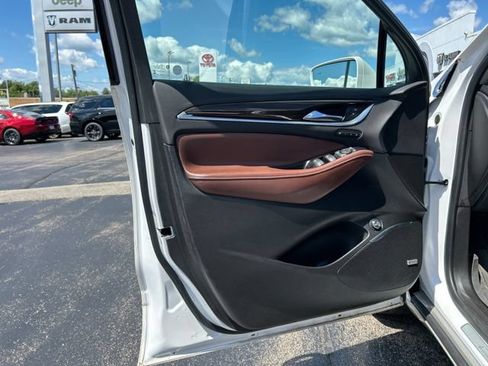 Used 2018 Buick Enclave Avenir AWD/4WD image 34