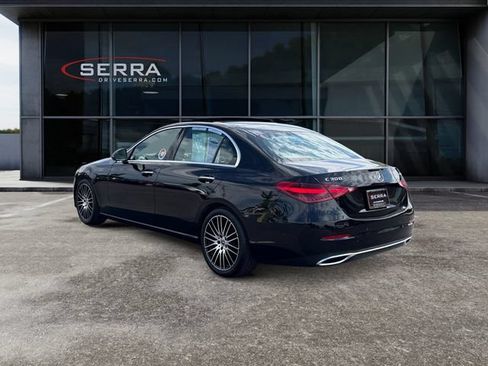 Used 2024 Mercedes-Benz C 300 4MATIC Sedan image 3