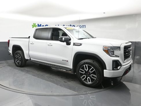 Used 2021 GMC Sierra 1500 AT4 w/ AT4 Premium Package AWD/4WD image 2