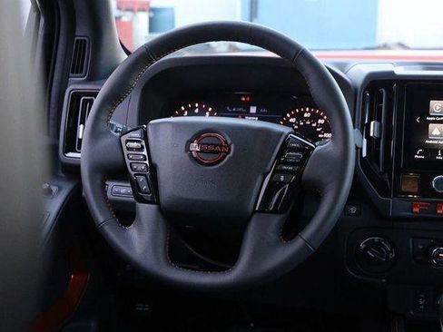 Used 2025 Nissan Frontier PRO-4X w/ Pro Premium Package image 25