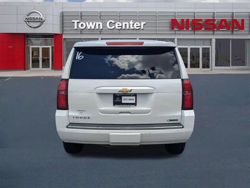Used 2017 Chevrolet Tahoe Premier AWD/4WD image 6