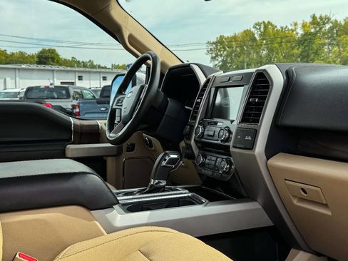 Used 2017 Ford F150 Lariat AWD/4WD image 15