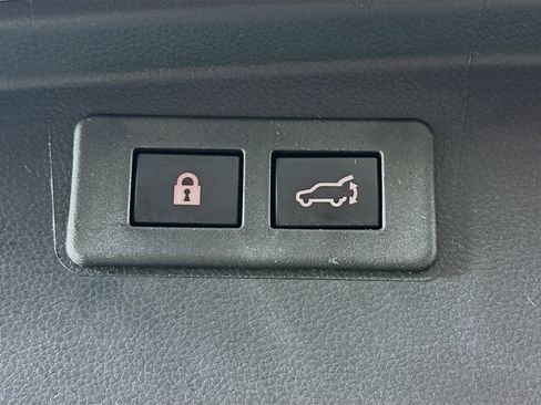 Used 2025 Subaru Outback Onyx Edition image 29