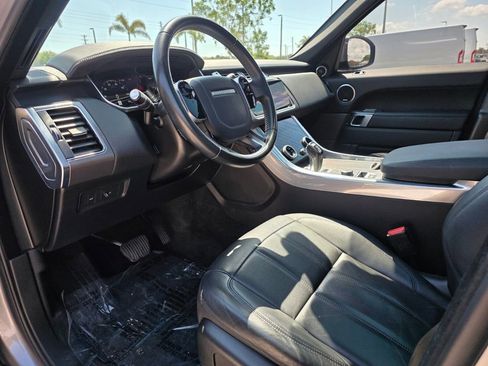 Used 2022 Land Rover Range Rover Sport SE image 24