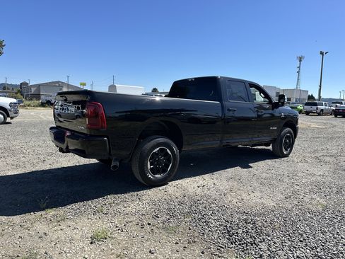 New 2025 RAM 3500 Laramie image 6