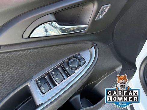 Used 2025 Chevrolet Malibu LT image 24