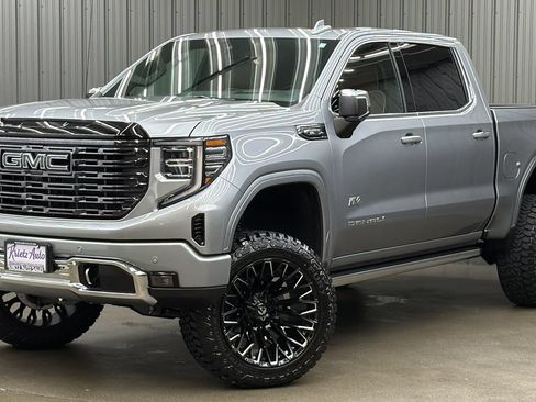 Used 2026 GMC Sierra 1500 Denali Ultimate AWD/4WD image 1