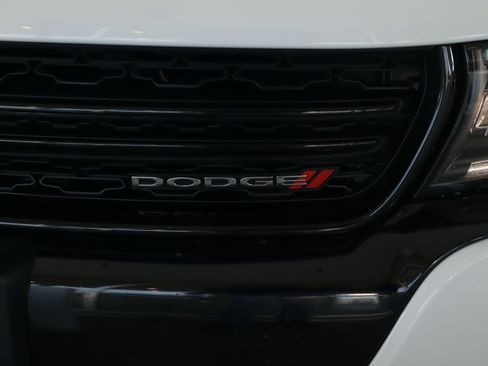 Used 2020 Dodge Charger SXT w/ Blacktop Package image 33