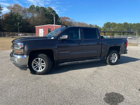 Used 2016 Chevrolet Silverado 1500 LT w/ All Star Edition image 3