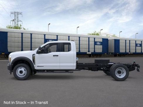 New 2026 Ford F550 4x4 Supercab Super Duty image 6