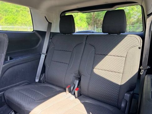 Used 2017 GMC Acadia SLE AWD/4WD image 27