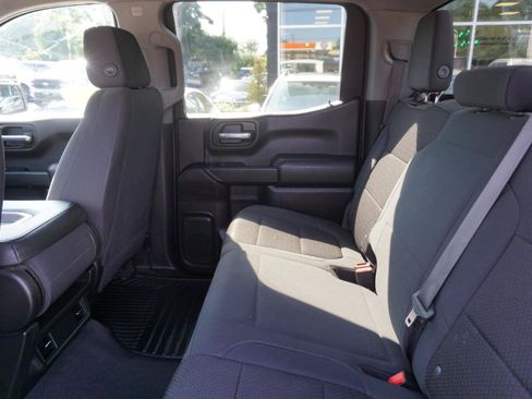 Used 2019 Chevrolet Silverado 1500 Custom Trail Boss w/ Custom Convenience Package AWD/4WD image 13