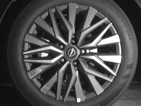 Used 2025 Nissan Altima 2.5 SV FWD image 12