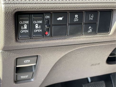 Used 2020 Honda Odyssey EX-L image 30