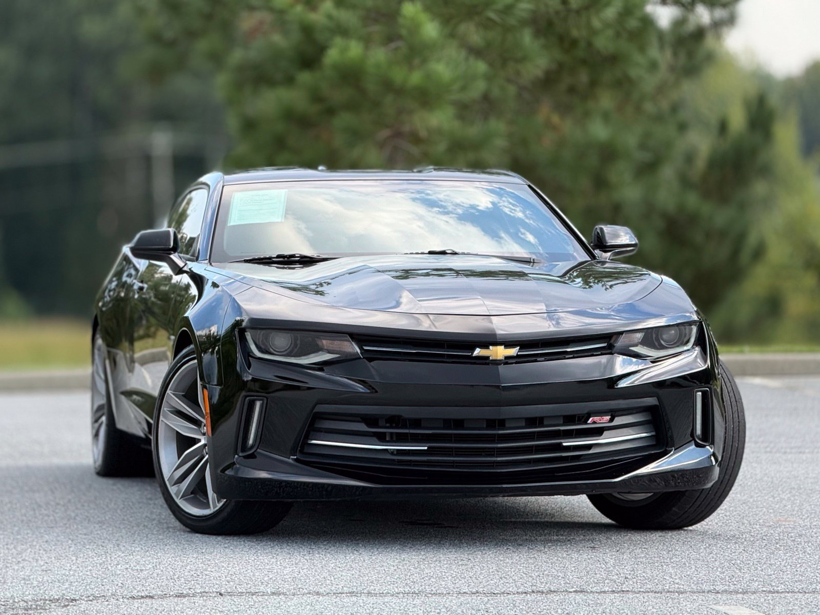 Used 2018 Chevrolet Camaro LT w/ RS Package RWD image 4
