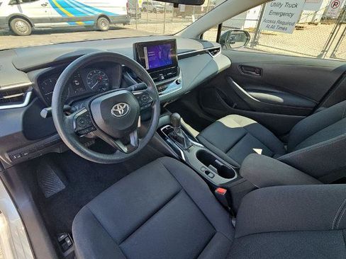 Used 2024 Toyota Corolla LE FWD image 15