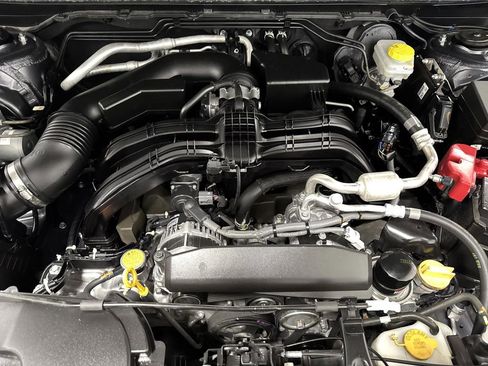 Used 2024 Subaru Crosstrek 2.5i Limited image 36