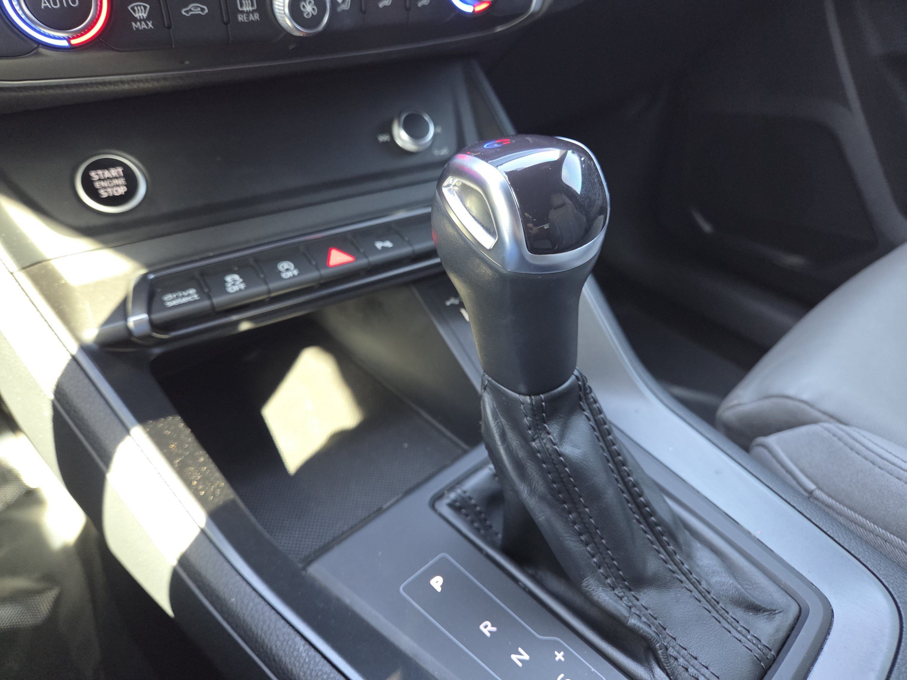 Used 2022 Audi Q3 2.0T Premium w/ Black Optic Sport Package AWD/4WD image 36