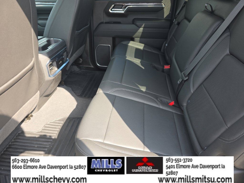 Used 2023 Chevrolet Silverado 1500 LTZ w/ LPO, Dark Essentials Package AWD/4WD image 15
