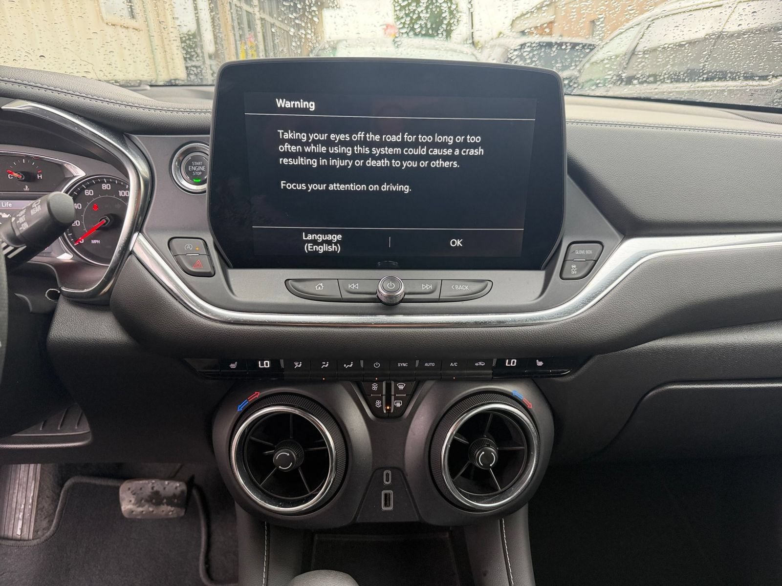 Used 2025 Chevrolet Blazer LT FWD image 16