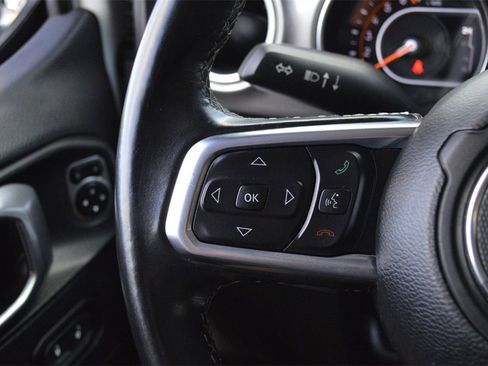 Used 2020 Jeep Wrangler Unlimited Sahara image 18