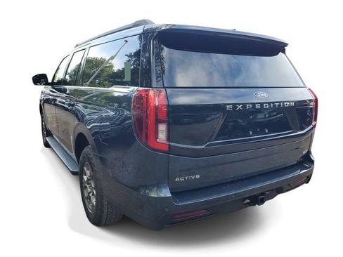 Used 2025 Ford Expedition Max Active RWD image 3