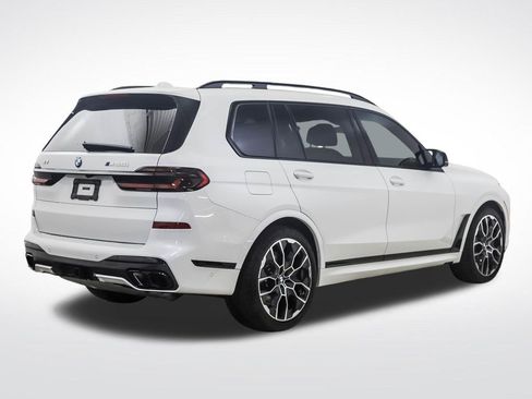 Used 2026 BMW X7 M60i AWD/4WD image 5