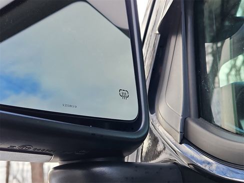 Used 2021 Jeep Wrangler Unlimited Sport image 18