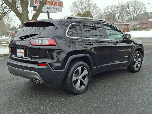 Used 2019 Jeep Cherokee Limited w/ Technology Group image 6