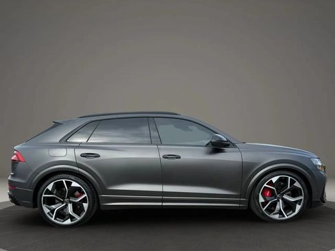 Used 2024 Audi RS Q8 w/ Black Optic Package AWD/4WD image 4