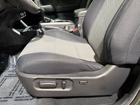 Certified 2022 Toyota Tacoma TRD Sport image 13