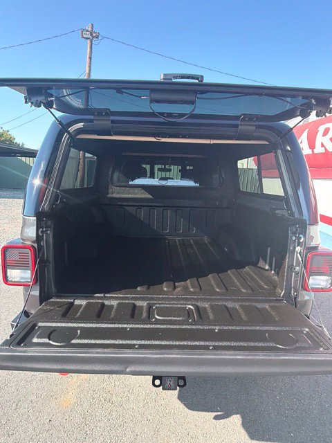 Used 2021 Jeep Gladiator Sport AWD/4WD image 3