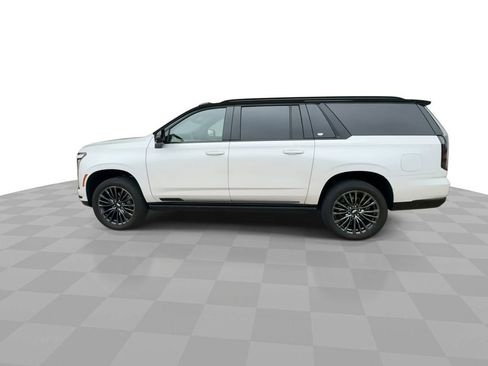 Certified 2025 Cadillac Escalade ESV Sport Platinum w/ LPO, Floor Liner Package AWD/4WD image 5