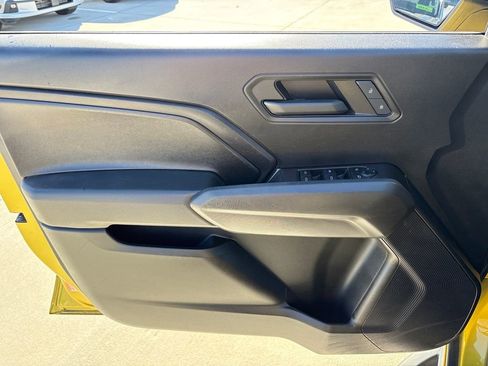 Used 2023 Chevrolet Colorado Trail Boss w/ Technology Package image 15