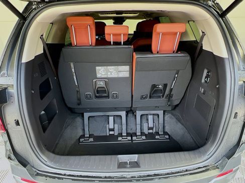 New 2026 Kia Carnival SX Prestige image 29